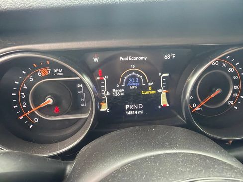 Certified 2023 Jeep Wrangler Sport AWD/4WD image 10