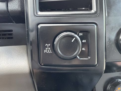 Used 2018 Ford F150 XL image 21