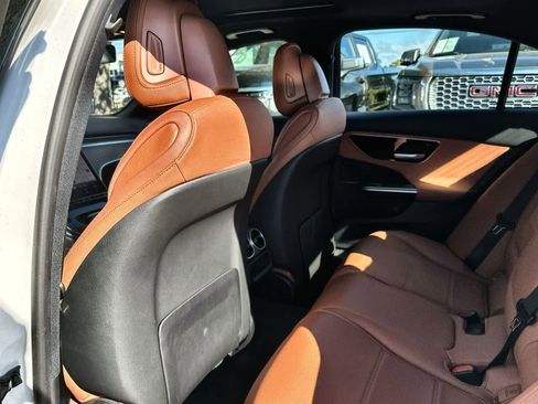 Used 2023 Mercedes-Benz C 300 C 300 image 12