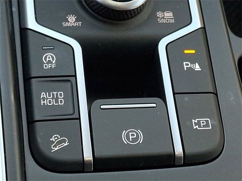 Used 2025 Kia Sorento S w/ Panoramic Sunroof Package image 27