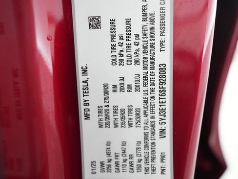 Used 2025 Tesla Model 3 Performance AWD/4WD image 29