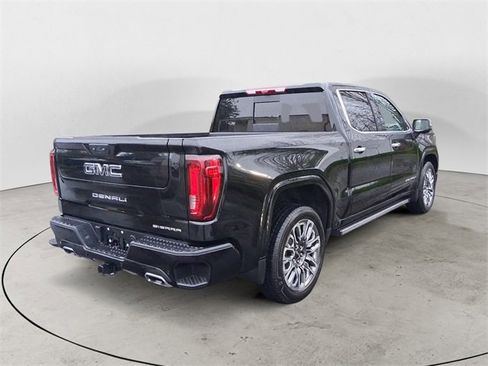 Used 2025 GMC Sierra 1500 Denali Ultimate image 5