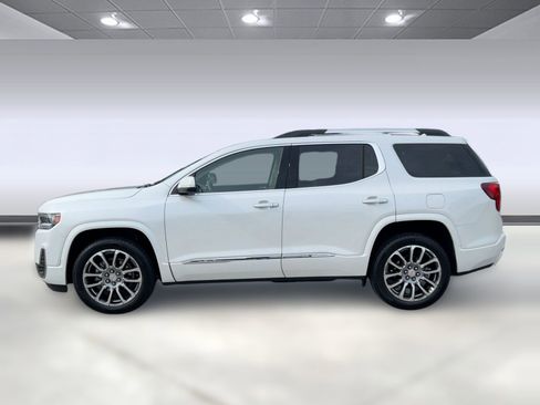 Used 2022 GMC Acadia Denali w/ Denali Ultimate Package image 2