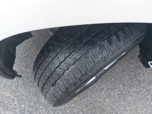 Used 2025 RAM 1500 Big Horn image 28