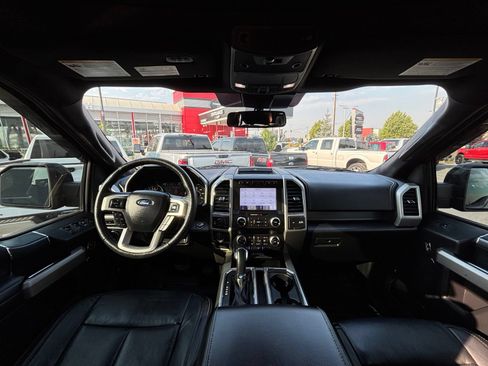 Used 2020 Ford F150 Lariat w/ Equipment Group 502A Luxury AWD/4WD image 25