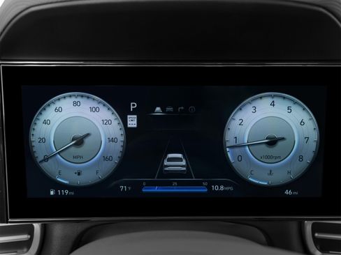 Certified 2025 Hyundai Elantra SEL FWD image 21