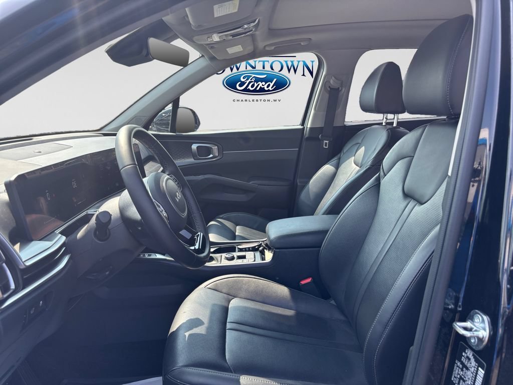 Used 2025 Kia Sorento EX w/ Panoramic Sunroof Package AWD/4WD image 30