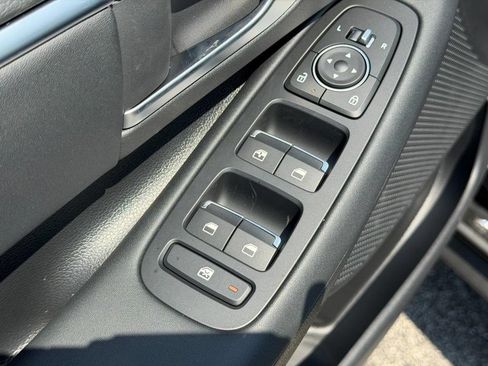 Used 2026 Hyundai Sonata Blue FWD image 8