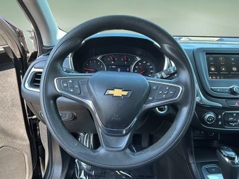 Used 2019 Chevrolet Equinox LT AWD/4WD image 12
