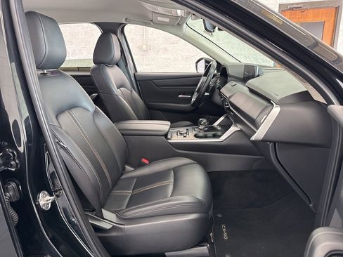 Used 2024 MAZDA CX-90 3.3 Turbo w/ Select Package image 58