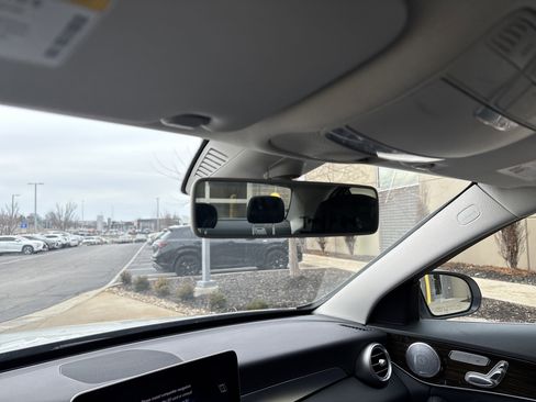 Used 2020 Mercedes-Benz C 300 4MATIC Sedan image 27