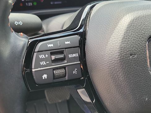 Used 2025 Honda HR-V Sport image 23