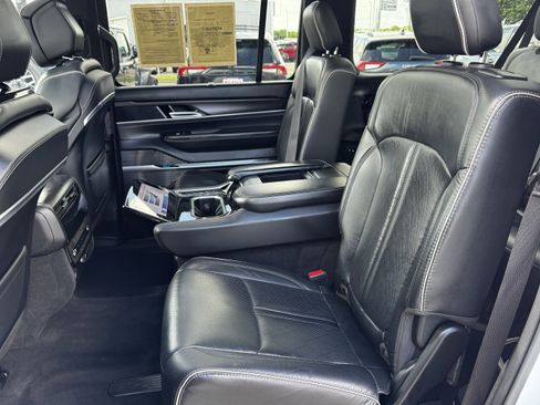 Used 2024 Jeep Grand Wagoneer L Series II w/ Quick Order Packagew 28T AWD/4WD image 29