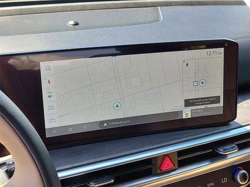 Used 2025 Kia Sorento SX Prestige w/ Olive Brown Leather Package image 25