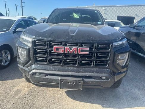 Used 2024 GMC Canyon Elevation w/ Elevation Premium Package RWD image 2