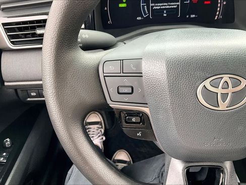 Used 2026 Toyota Camry LE image 23