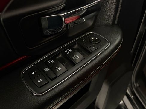 Used 2017 RAM 1500 Rebel image 22