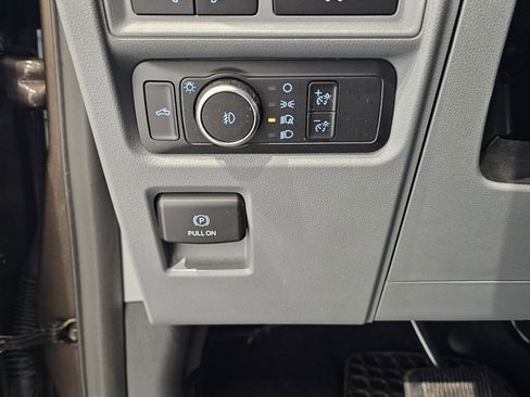 Used 2021 Ford F150 XLT w/ Equipment Group 302A High image 15