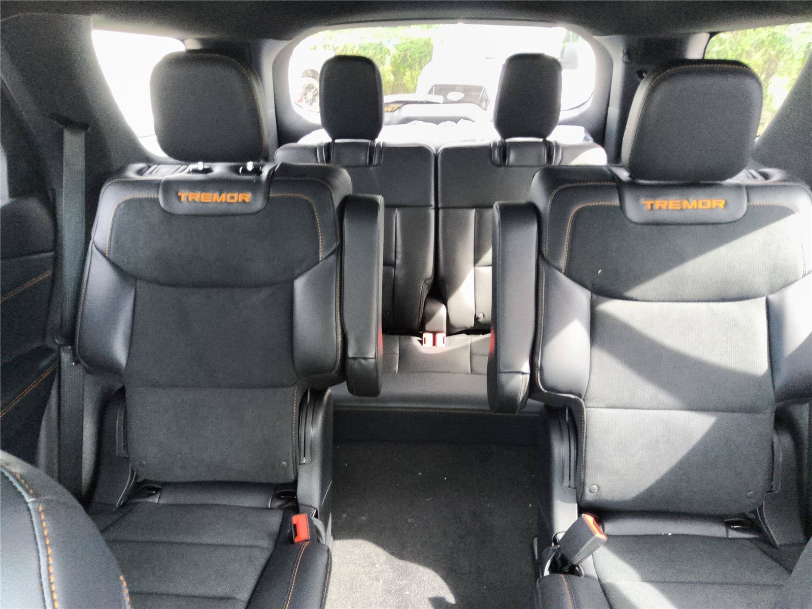 New 2027 Ford Explorer Tremor w/ Tremor Convenience Package AWD/4WD image 22