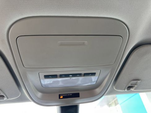 Used 2021 Chevrolet Colorado LT w/ Luxury Package image 33