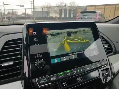 Used 2023 Honda Odyssey Sport image 21