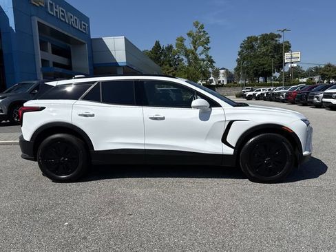 New 2025 Chevrolet Blazer EV LT image 2