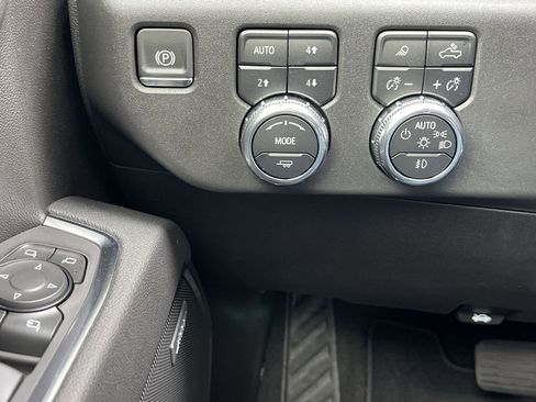 New 2025 GMC Sierra 1500 SLT w/ SLT Premium Plus Package image 53