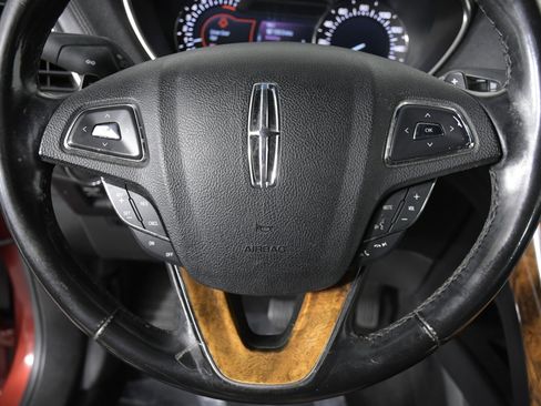 Used 2016 Lincoln MKX Reserve image 10