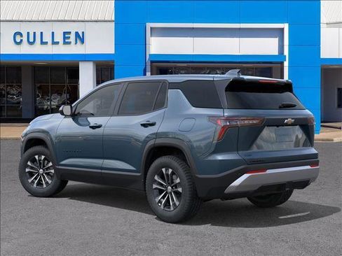 New 2026 Chevrolet Equinox LT FWD image 3