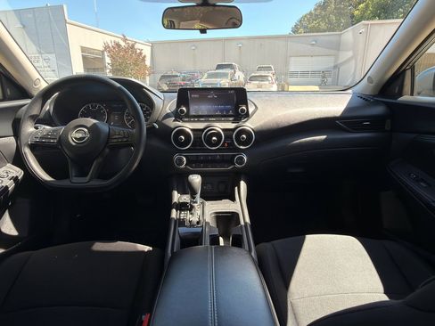 Used 2024 Nissan Sentra S FWD image 12