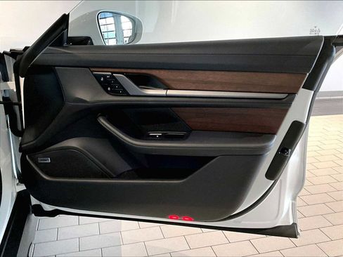 Used 2024 Porsche Taycan Turbo S image 27