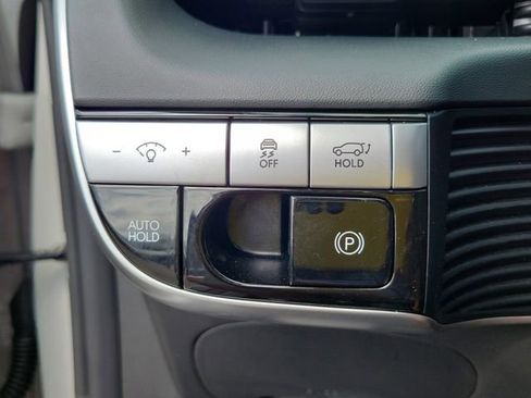 Used 2024 Hyundai Ioniq 5 SEL image 22