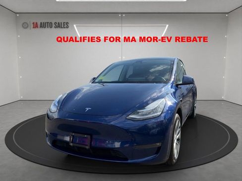 Used 2023 Tesla Model Y Long Range image 1
