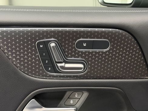 Certified 2026 Mercedes-Benz GLB 250 image 22
