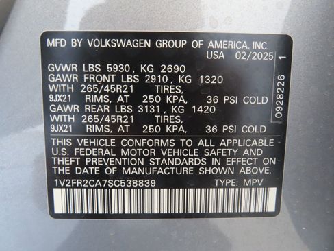 New 2025 Volkswagen Atlas SEL Premium R-Line image 31