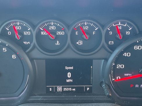 Used 2023 Chevrolet Silverado 1500 Custom w/ LPO, Dark Essentials Package image 11