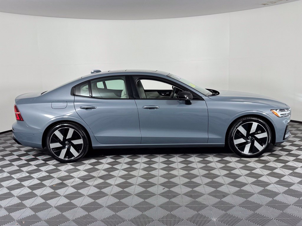Certified 2024 Volvo S60 T8 Plus AWD/4WD image 5