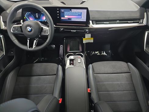 New 2026 BMW X2 xDrive28i w/ Technology Package AWD/4WD image 8