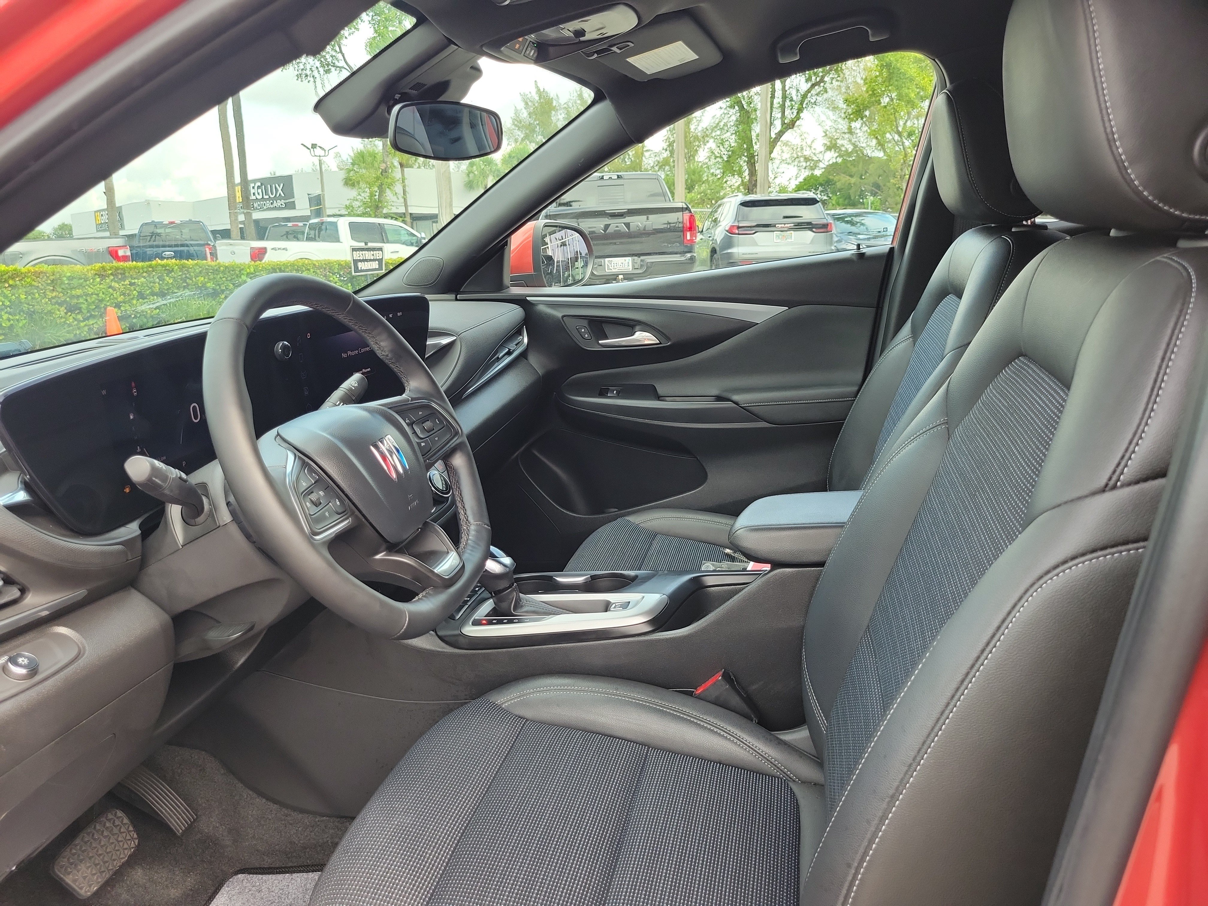 Used 2024 Buick Envista Preferred w/ Convenience I Package FWD image 11