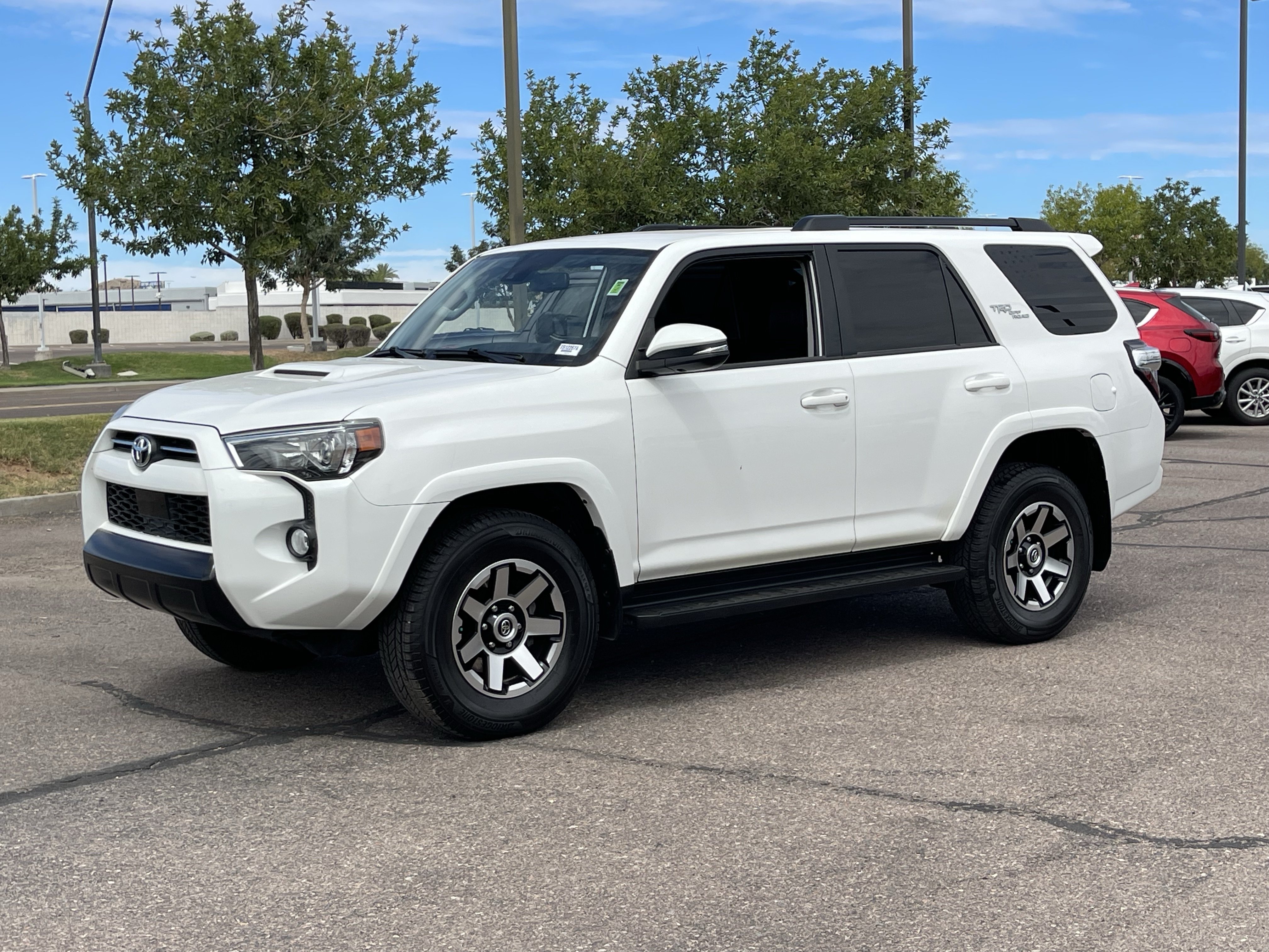 Used 2020 Toyota 4Runner TRD Off-Road Premium AWD/4WD image 2