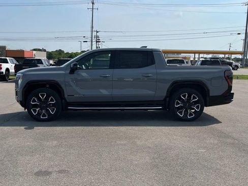 New 2025 GMC Sierra EV Denali AWD/4WD image 8