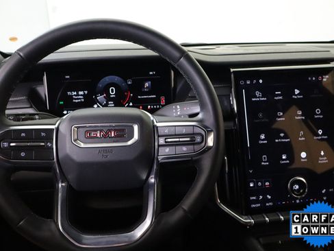 Used 2026 GMC Acadia Elevation w/ Elevation Premium Package FWD image 23