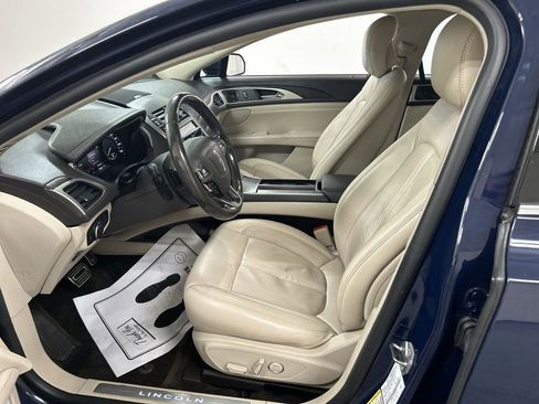Used 2018 Lincoln MKZ Reserve w/ Magnetic Appearance Package AWD/4WD image 9