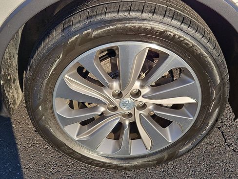 Used 2019 Buick Encore Preferred w/ Safety Package image 8