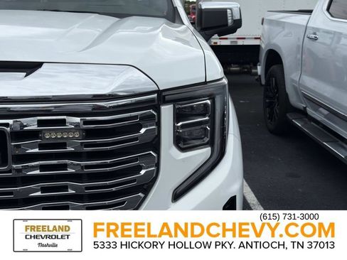 Used 2024 GMC Sierra 1500 Denali w/ Denali Reserve Package AWD/4WD image 7