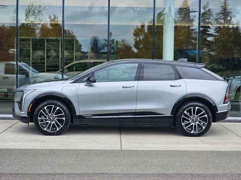 New 2026 Cadillac Optiq Sport 1 AWD/4WD image 2