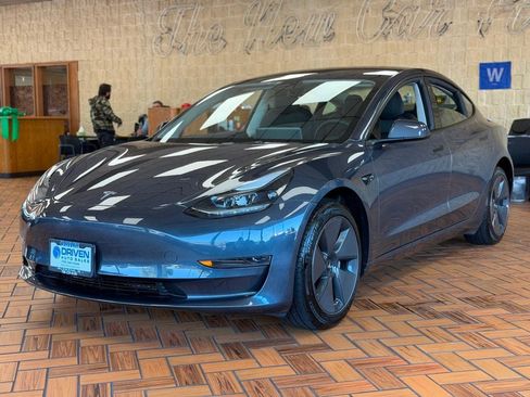 Used 2023 Tesla Model 3 Standard Range RWD image 7