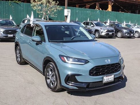 Used 2024 Honda HR-V EX-L image 3