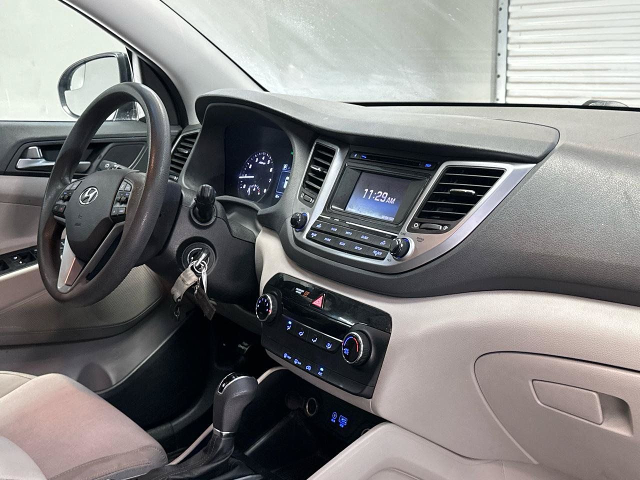 Used 2017 Hyundai Tucson Eco w/ Cargo Package FWD image 11