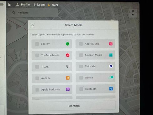 Used 2023 Tesla Model Y 2WD image 22